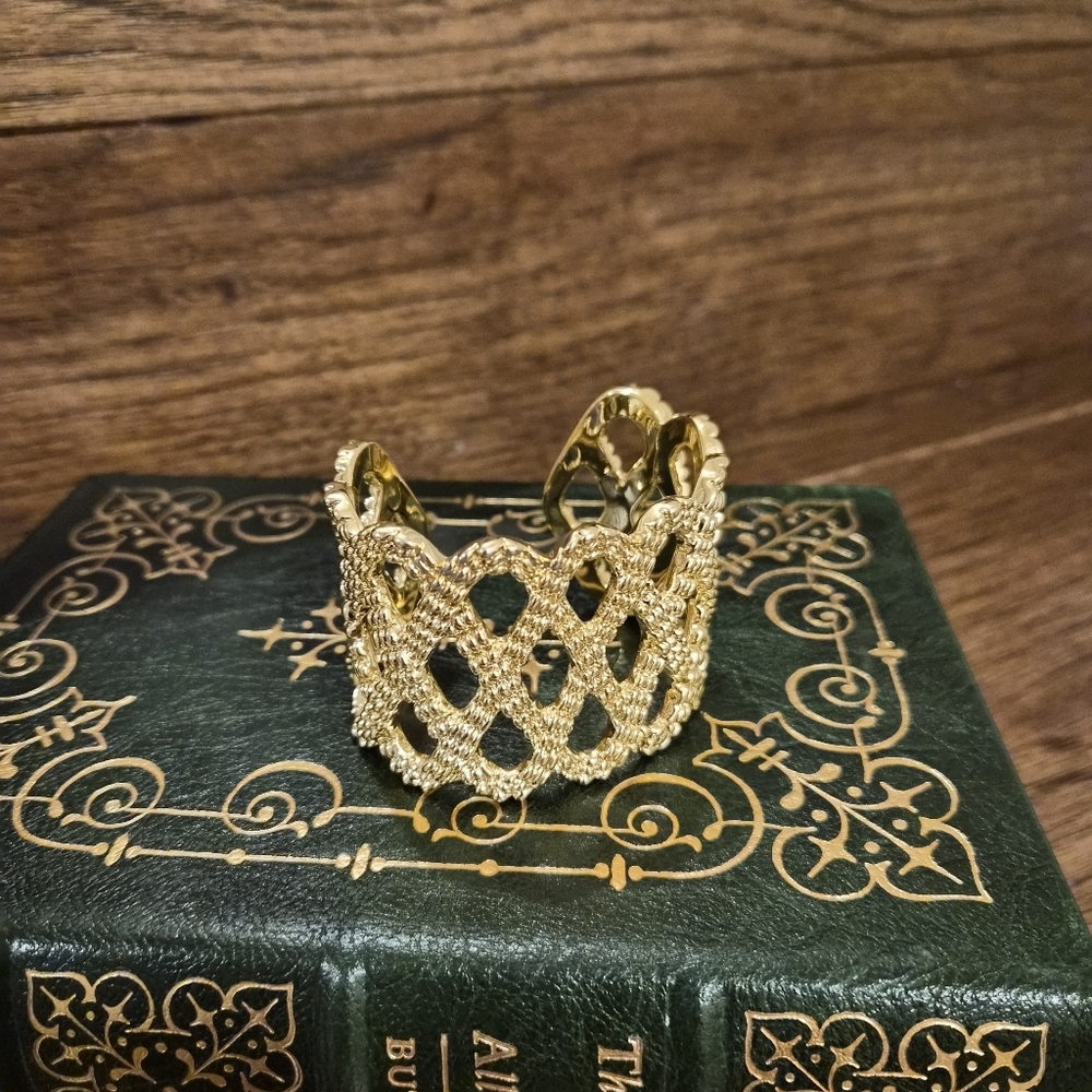 Lilly Pulitzer Gold Cuff Bracelet